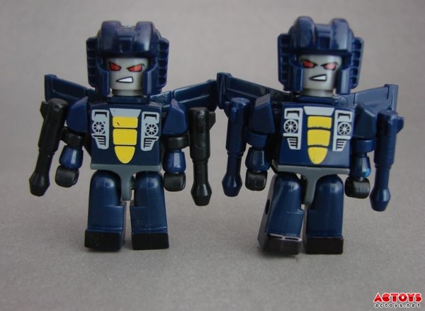 Transformers Kreon Knock Offs   ID Images Show Real From Fakes  (19 of 24)